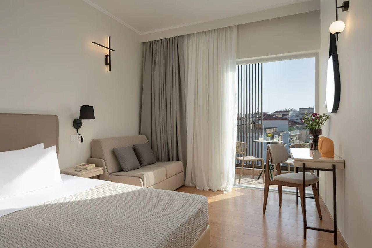 Preveza City Comfort Hotel エクステリア 写真