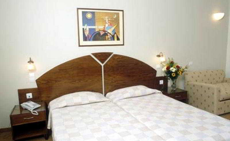 Preveza City Comfort Hotel エクステリア 写真
